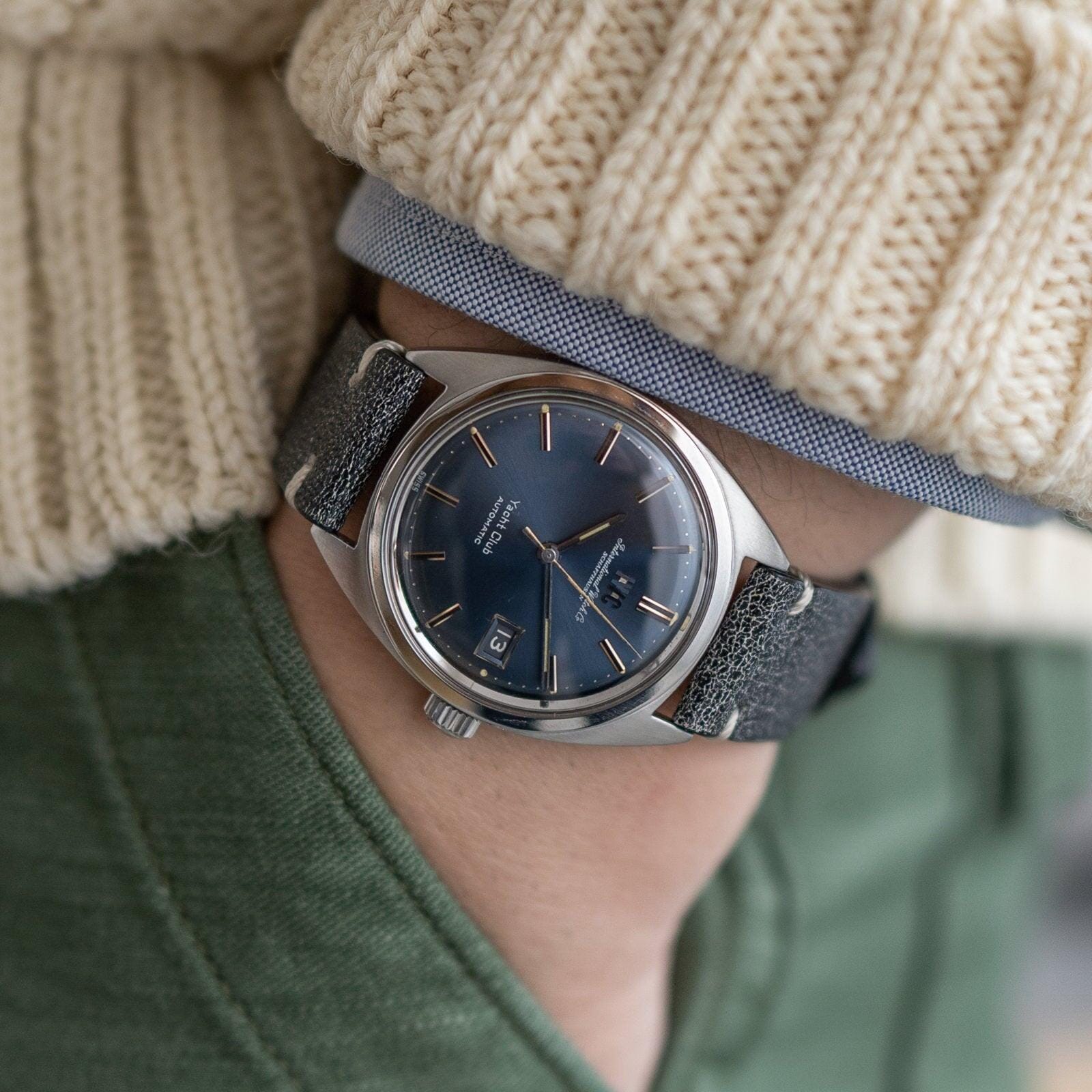 SOLD : IWC YACHT CLUB R811AD BLUE DIAL - Arbitro