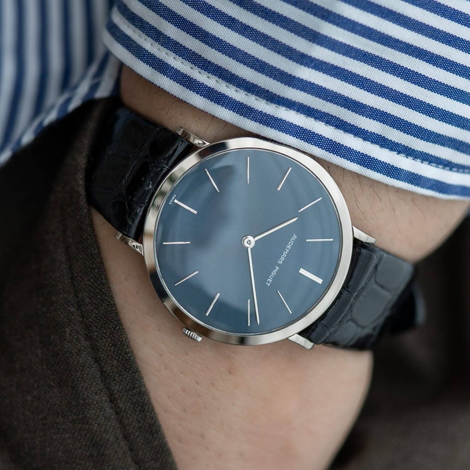 Audemars Piguet WG Navy Dial 1970s - Arbitro