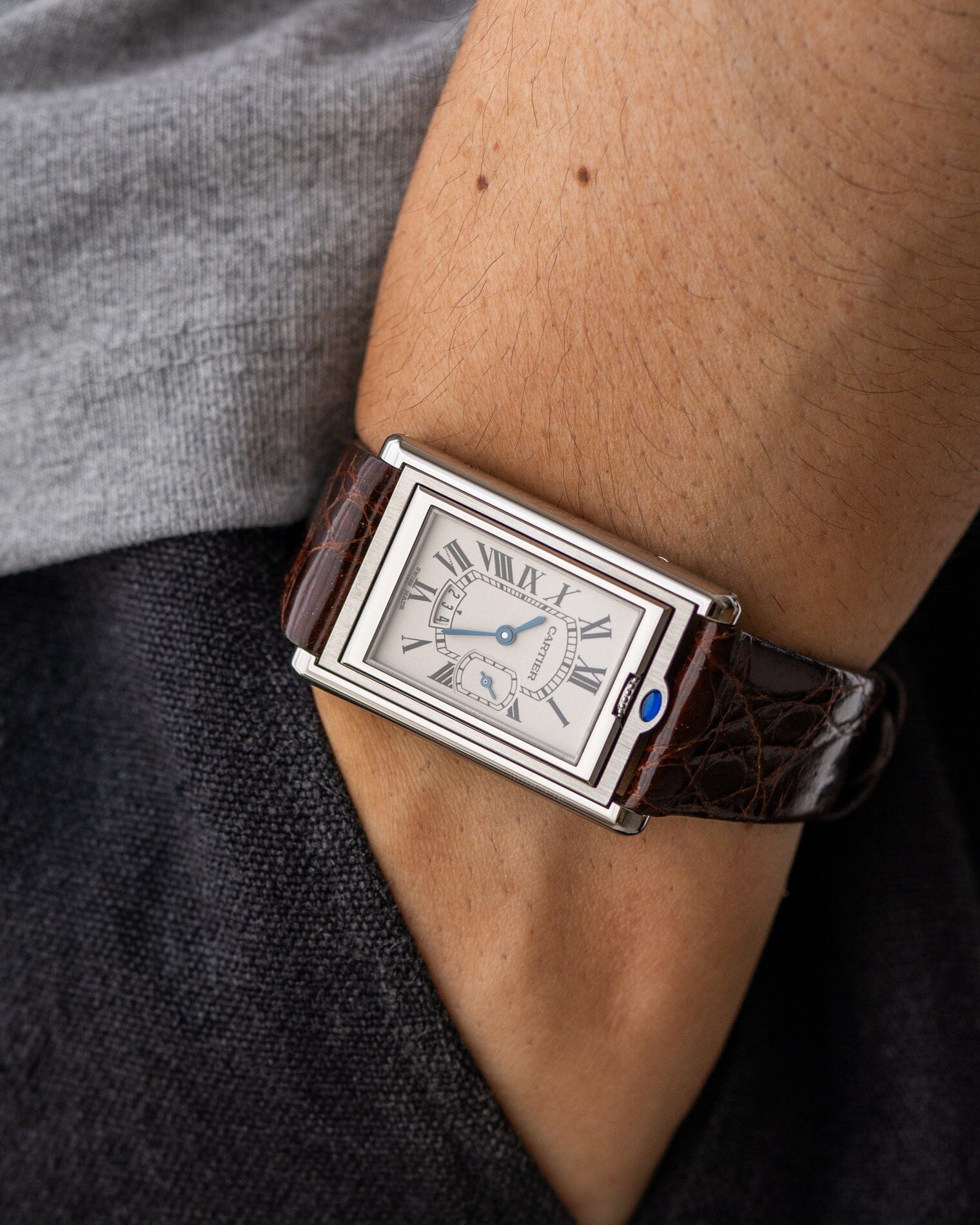 Cartier タンク バスキュラント XL 2522 保証書付き コンプリートサービス済み Watch CARTIER