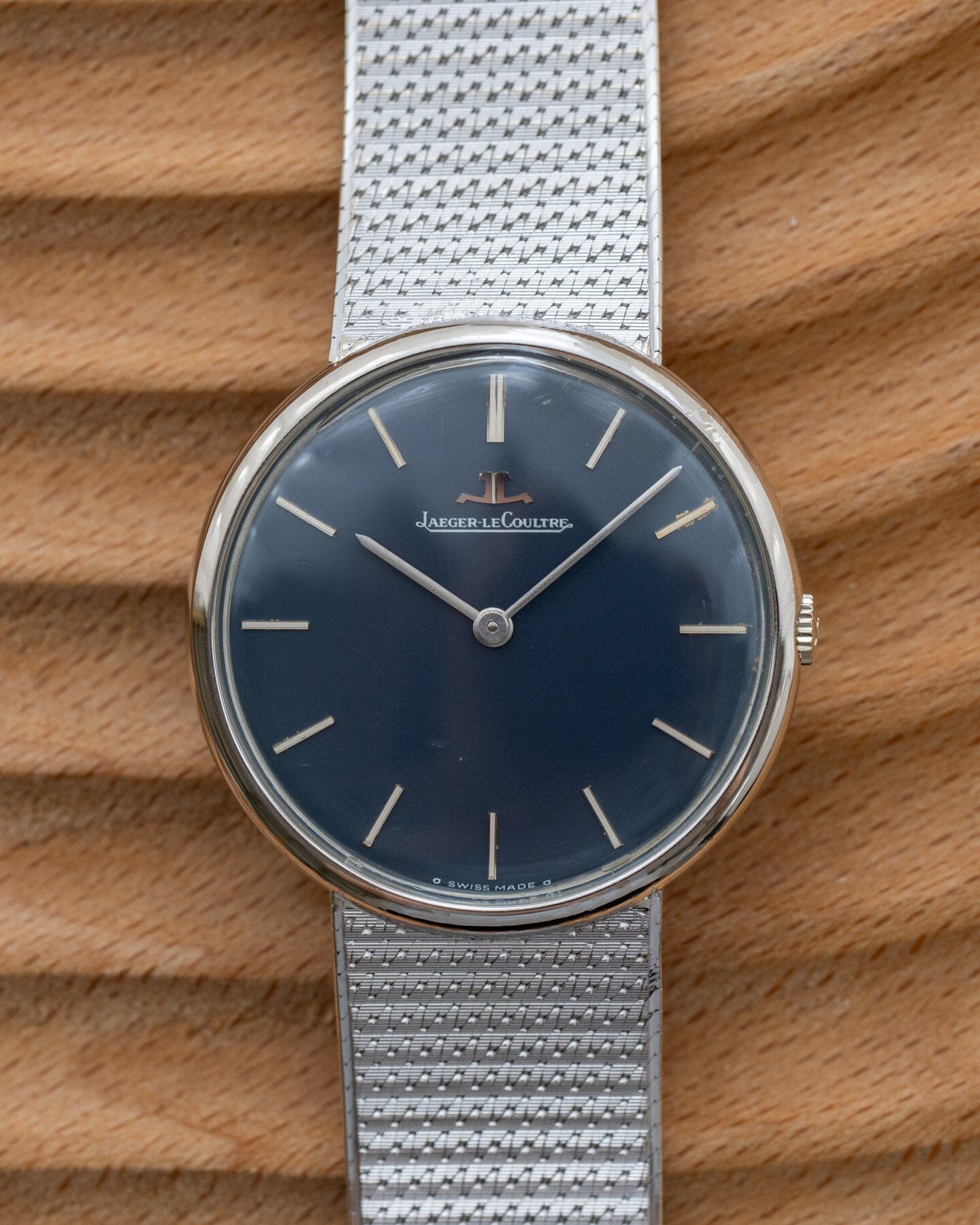 Jaeger-LeCoultre Round WG Navy Sigma Dial Watch Jaeger-LeCoultre