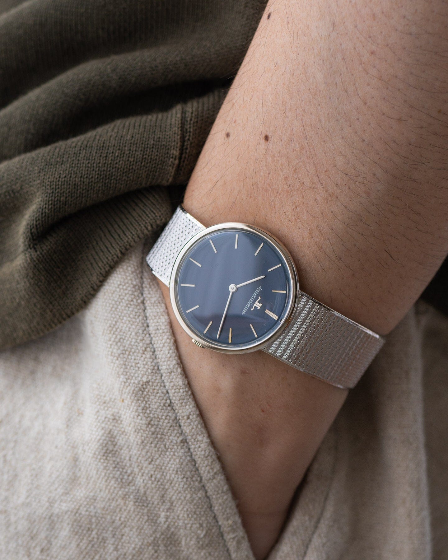 Jaeger-LeCoultre Round WG Navy Sigma Dial Watch Jaeger-LeCoultre