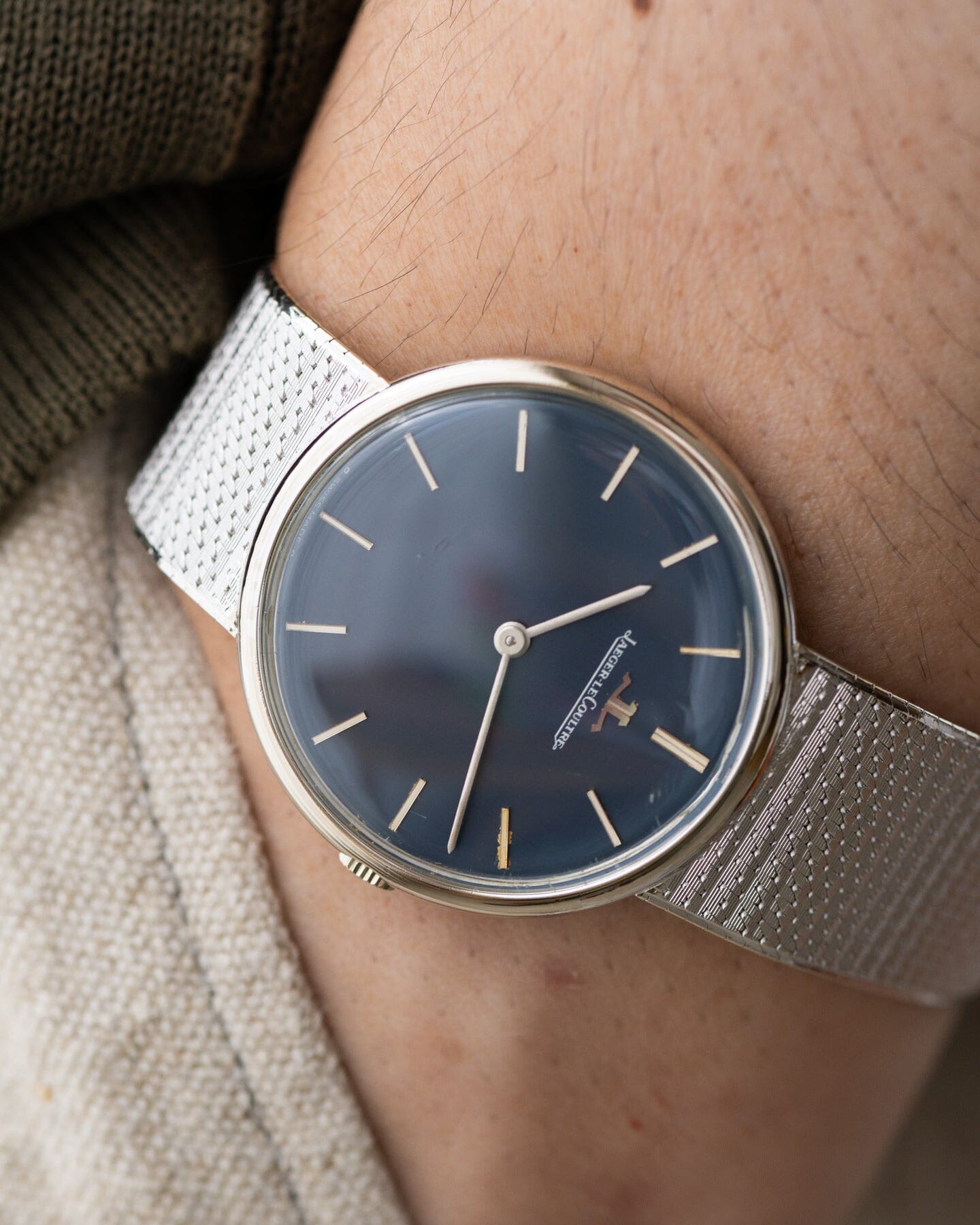 Jaeger-LeCoultre Round WG Navy Sigma Dial Watch Jaeger-LeCoultre