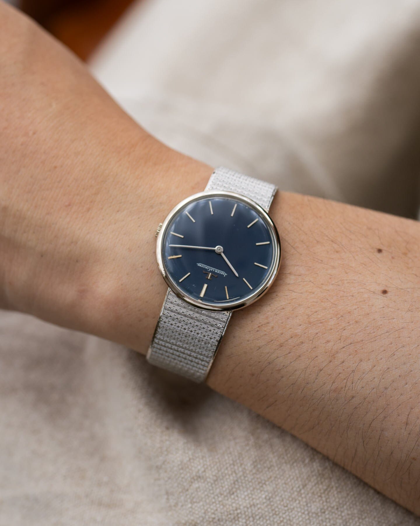 Jaeger-LeCoultre Round WG Navy Sigma Dial Watch Jaeger-LeCoultre