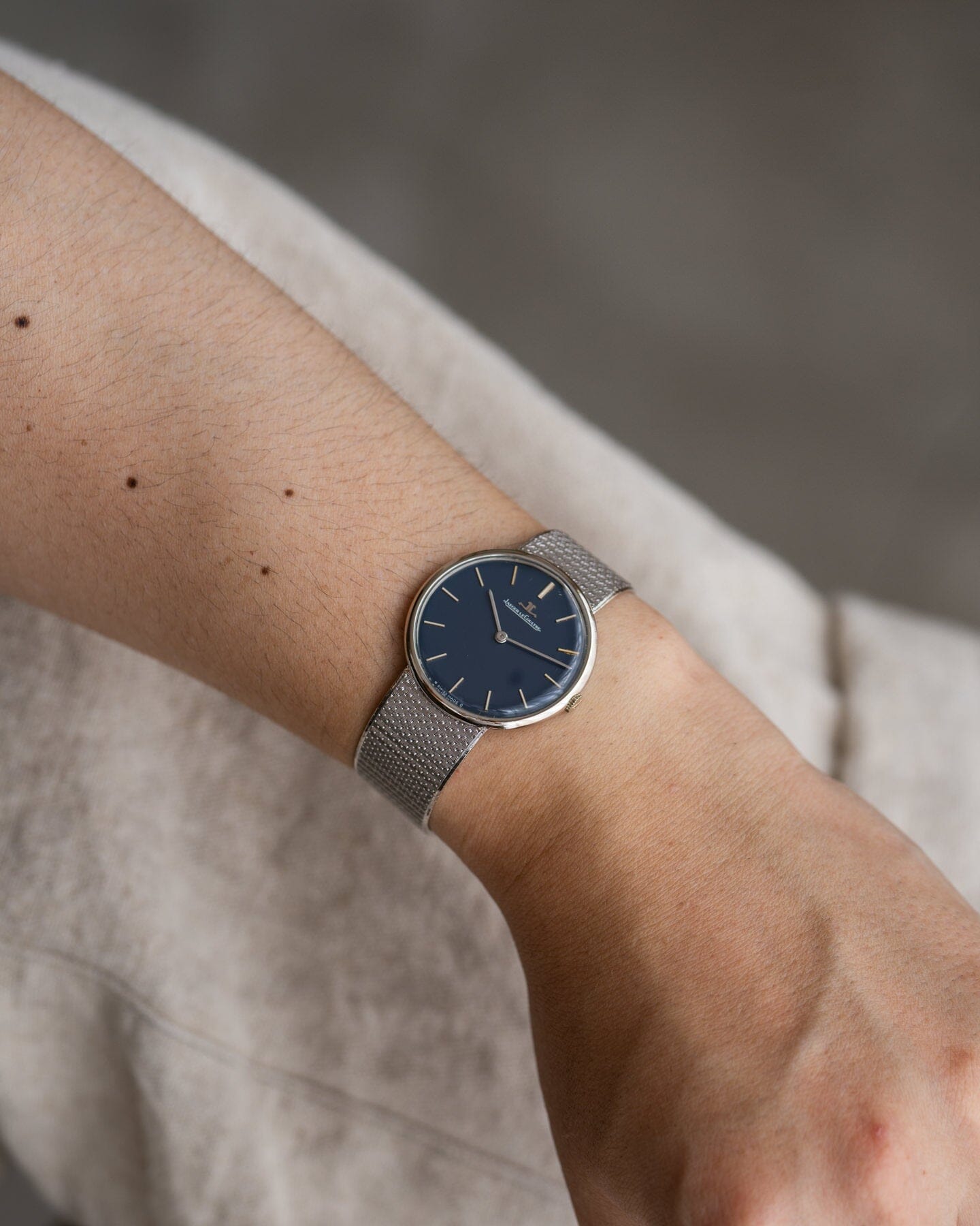 Jaeger-LeCoultre Round WG Navy Sigma Dial Watch Jaeger-LeCoultre