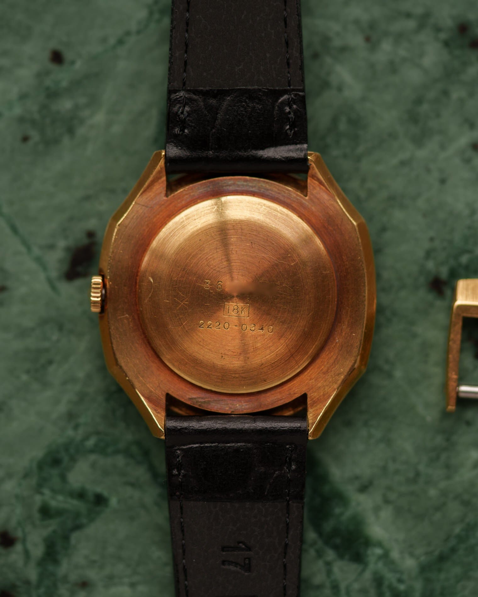 SEIKO シャリオ 2220-0340 YG 翡翠文字盤 純正尾錠付き Watch SEIKO