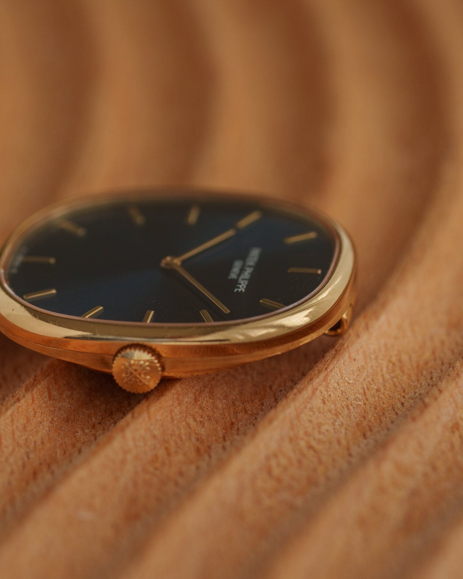 Patek Philippe ゴールデンエリプス 3848 YG ブルーシグマダイアル Watch PATEK PHILIPPE