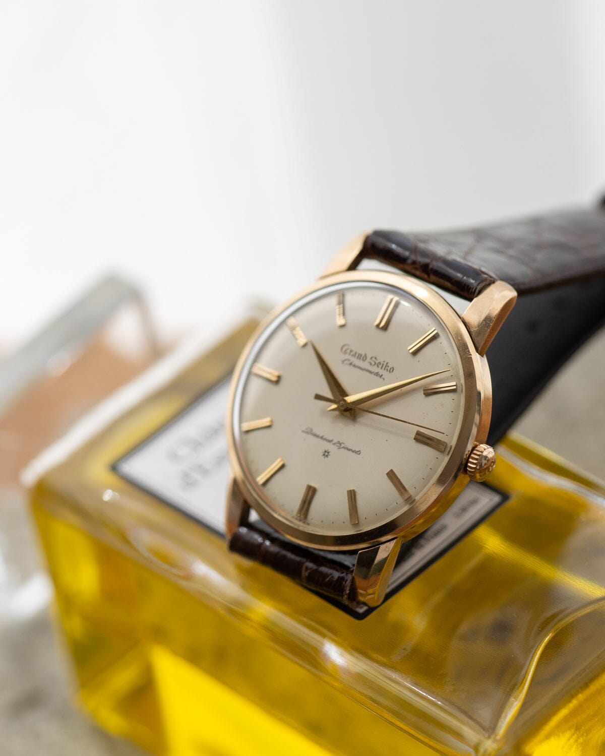 グランドセイコー ファースト J14070 彫り文字盤 Watch SEIKO