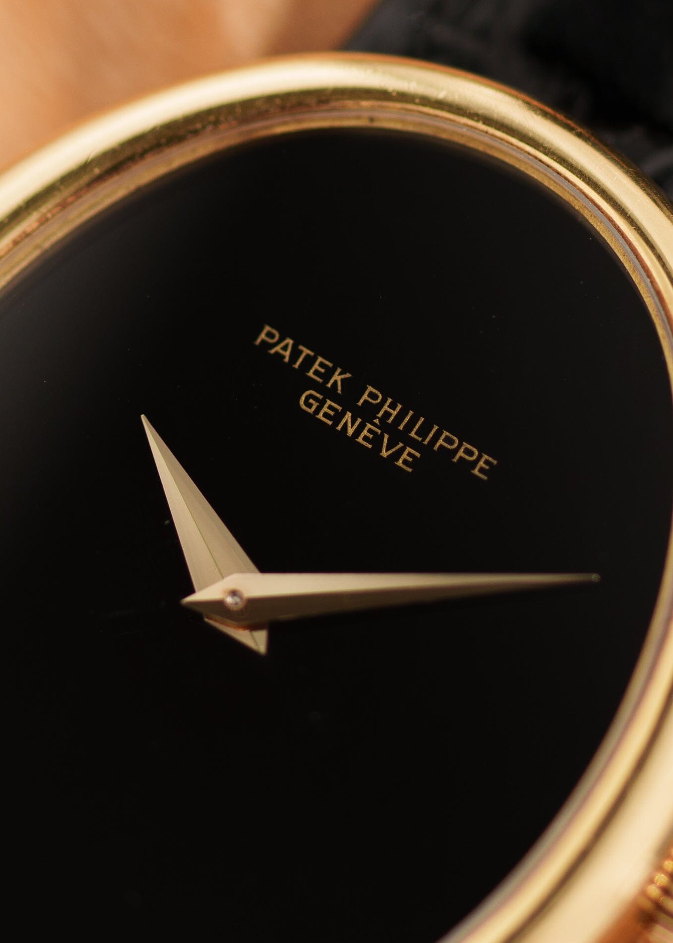 Patek Philippe ゴールデンエリプス 3598 YG オニキス アーカイブ付き Watch PATEK PHILIPPE