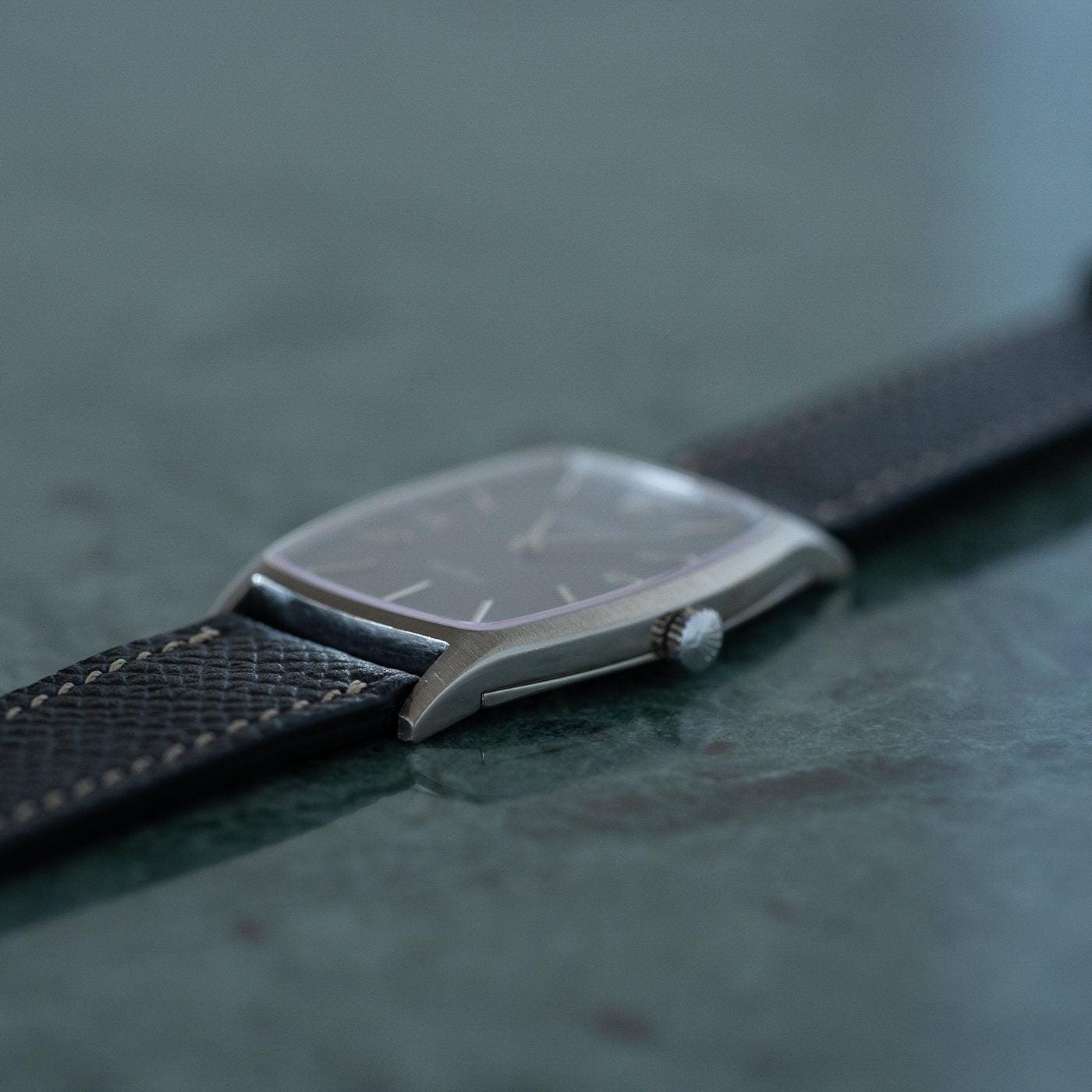 ROLEX Cellini 3807 WG Navy Dial - Arbitro