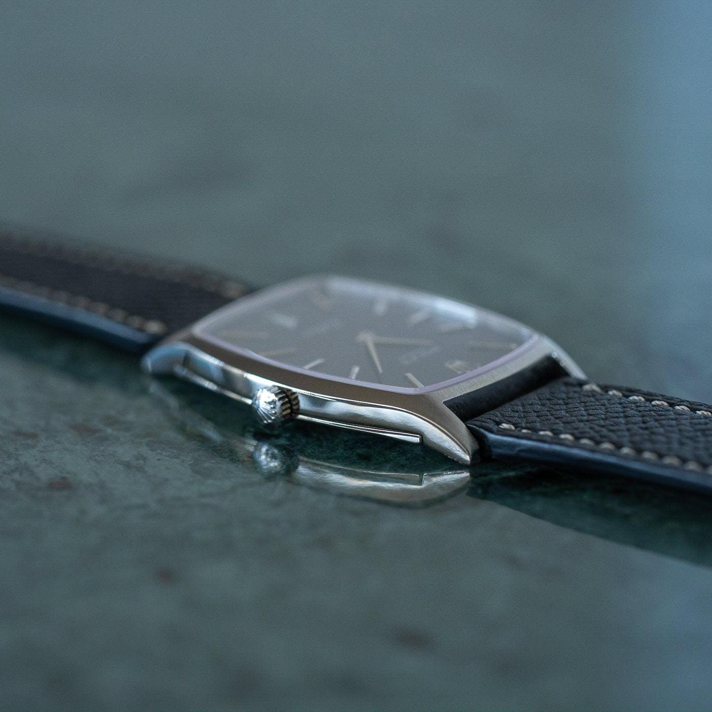 ROLEX Cellini 3807 WG Navy Dial - Arbitro