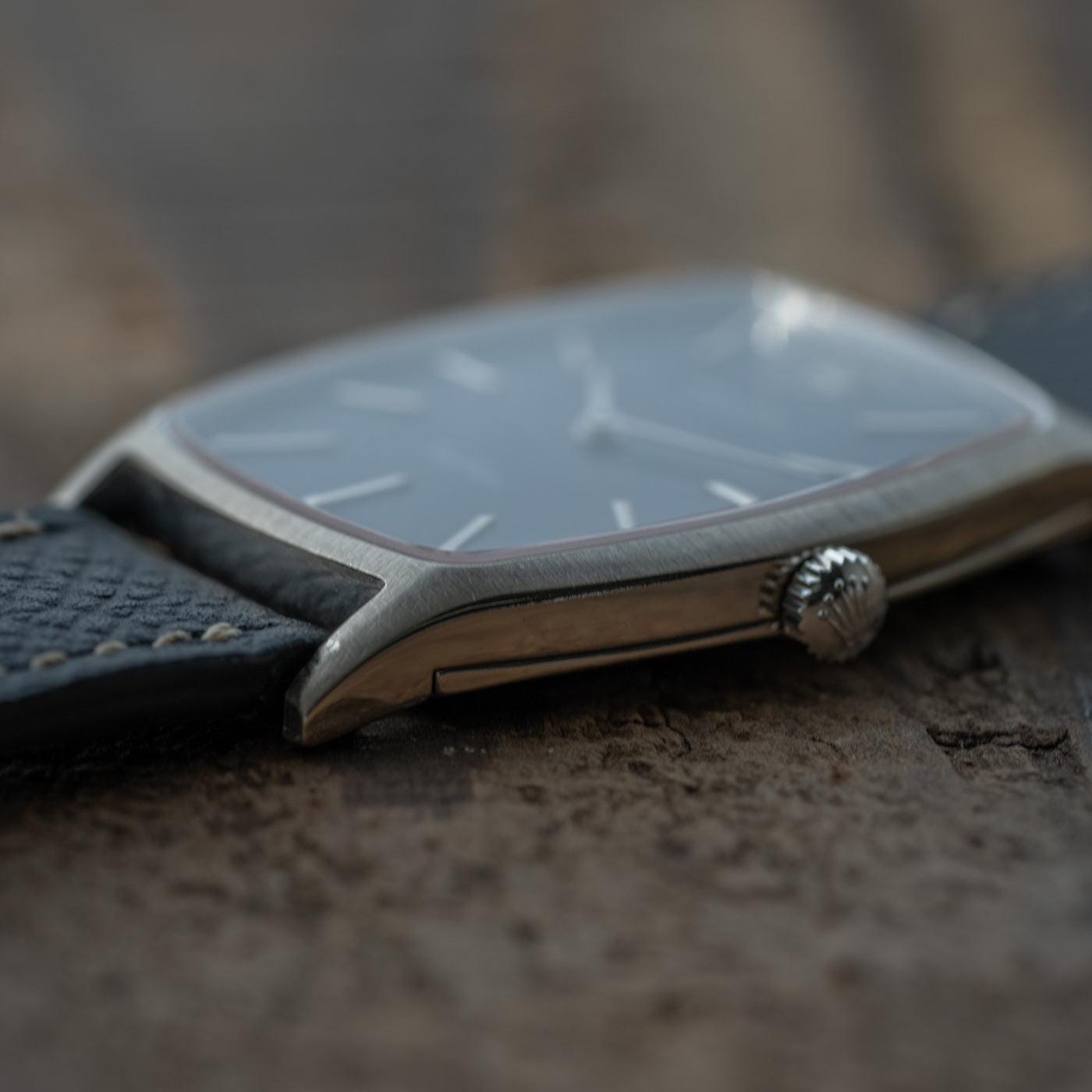 ROLEX Cellini 3807 WG Navy Dial - Arbitro