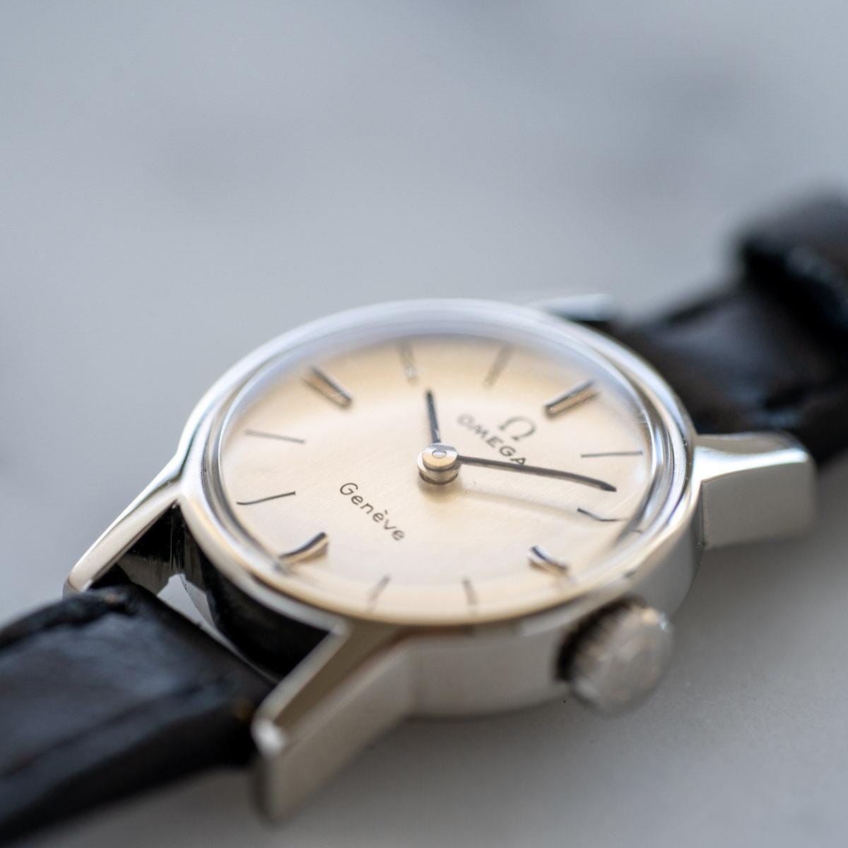 OMEGA Geneve Ladies 1970s - Arbitro