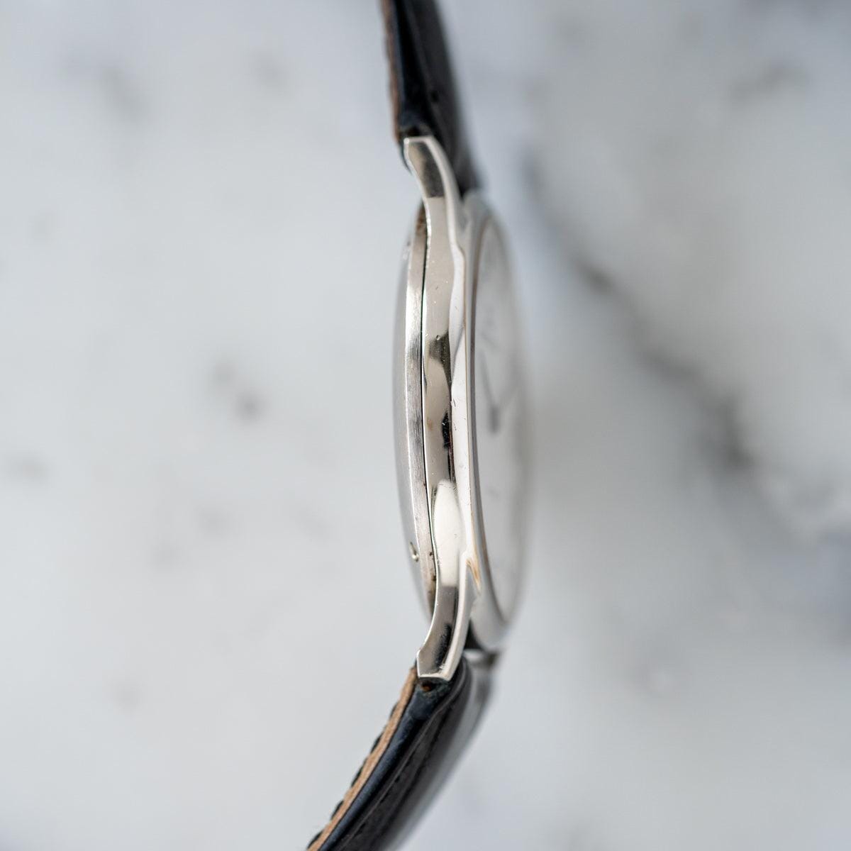 Jaeger-LeCoultre Oval Roman Dial 1970s - Arbitro