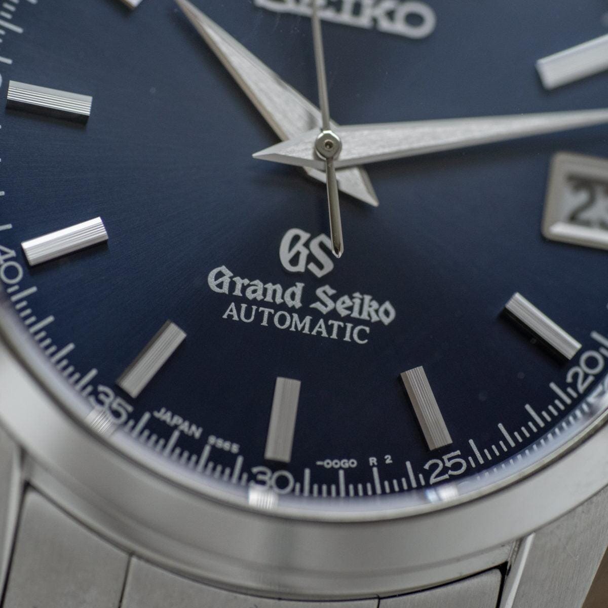 GRAND SEIKO SBGR073 Navy Dial - Arbitro