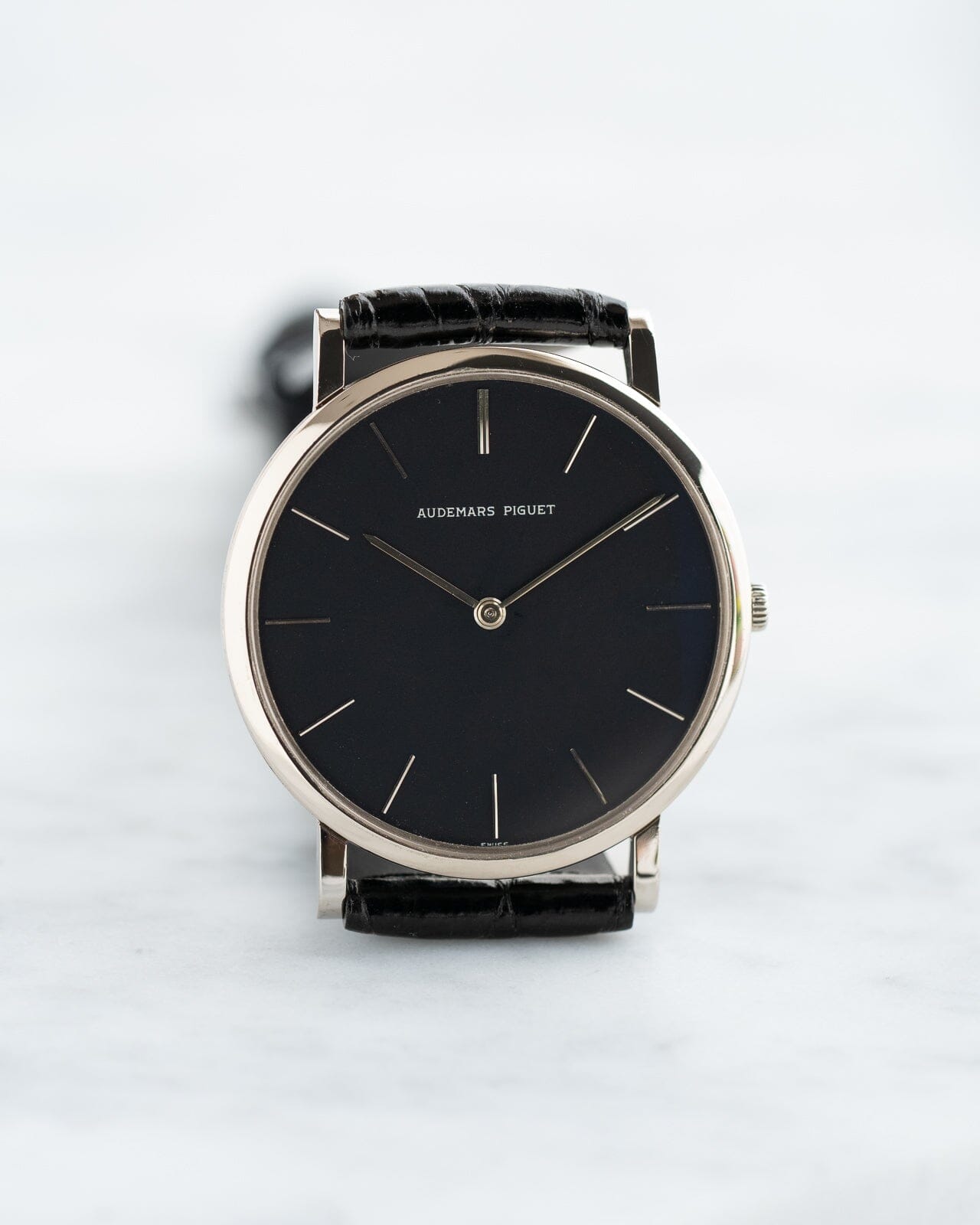 オーデマ ピゲ ラウンド WG ブラックダイアル Watch AUDEMARS PIGUET