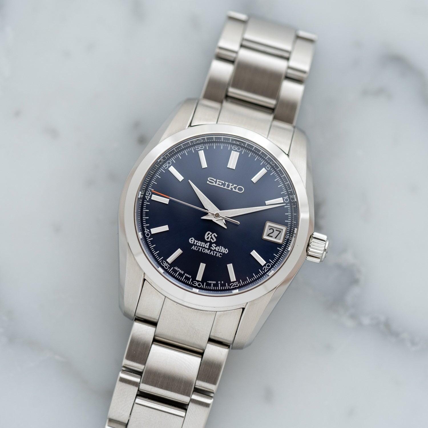 GRAND SEIKO SBGR073 Navy Dial - Arbitro
