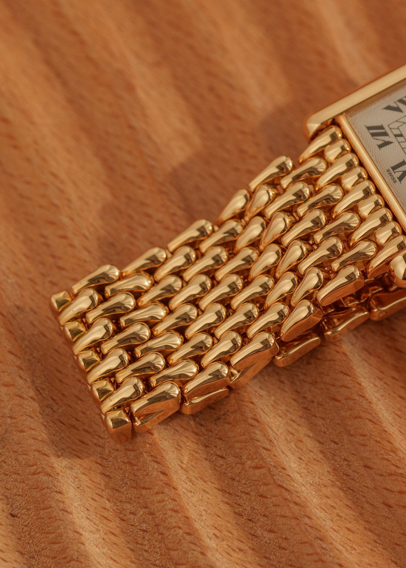 Cartier タンク ルイ カルティエ LM 16121 YG エクストラフラット 箱保証書付き Watch CARTIER 